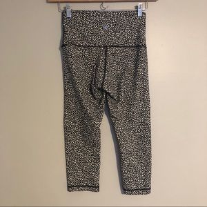 lululemon athletica Pants - Souls cycle LuLulemon Yoga Pants lululemon athletica Pants - Souls cycle LuLulemon Yoga Pants